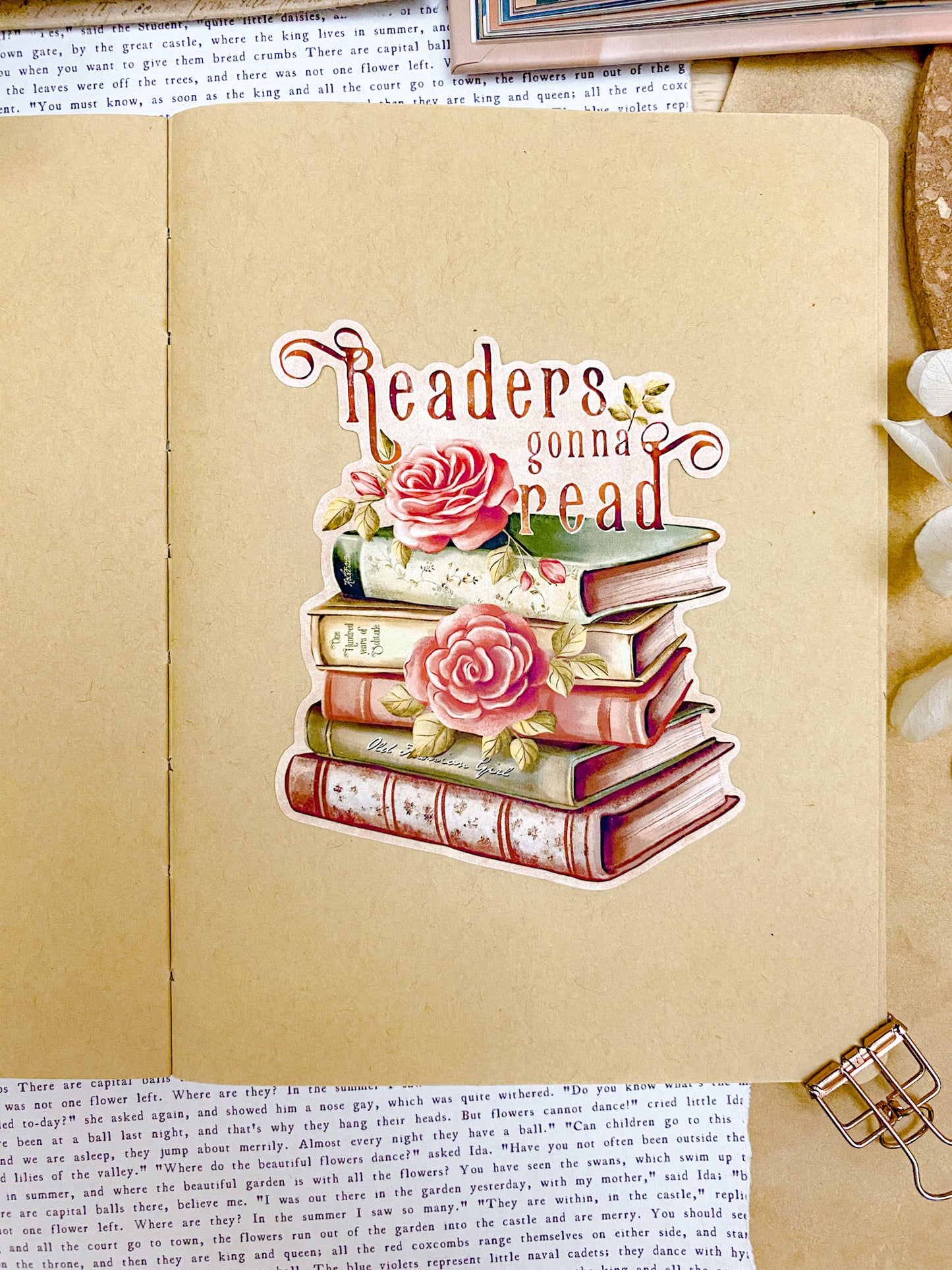 Readers Gonna Read - Individual Vinyl Sticker