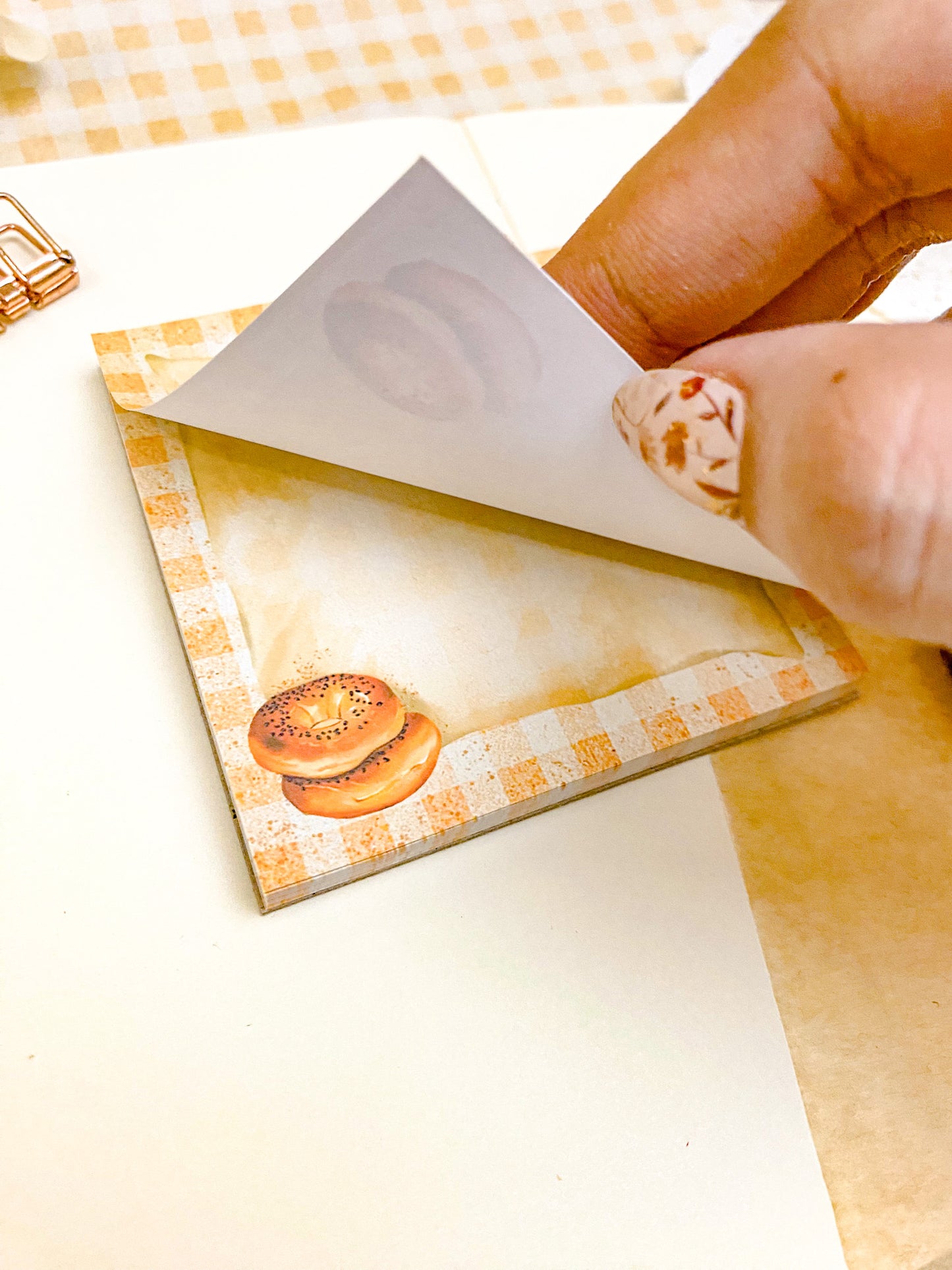 Bagel Memo Pad